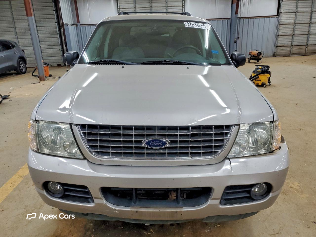 Ford Explorer 2004