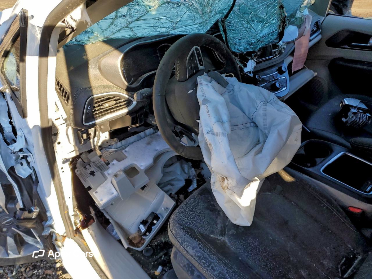 Chrysler Pacifica 2024