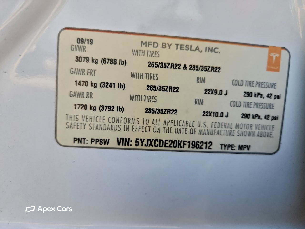 Tesla Model X 2019