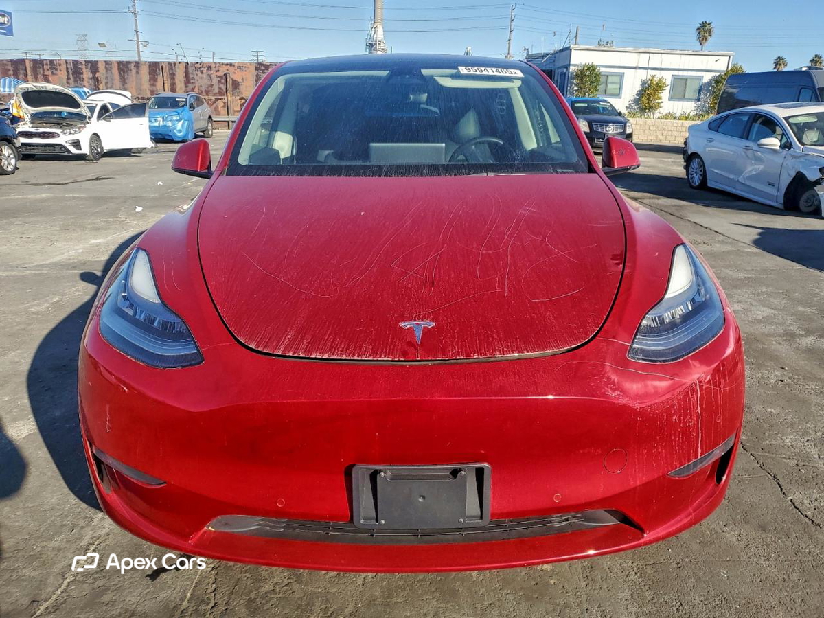 Tesla Model Y 2021