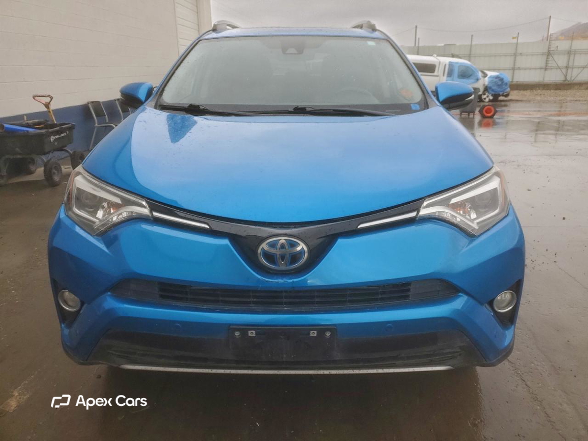 Toyota  2018