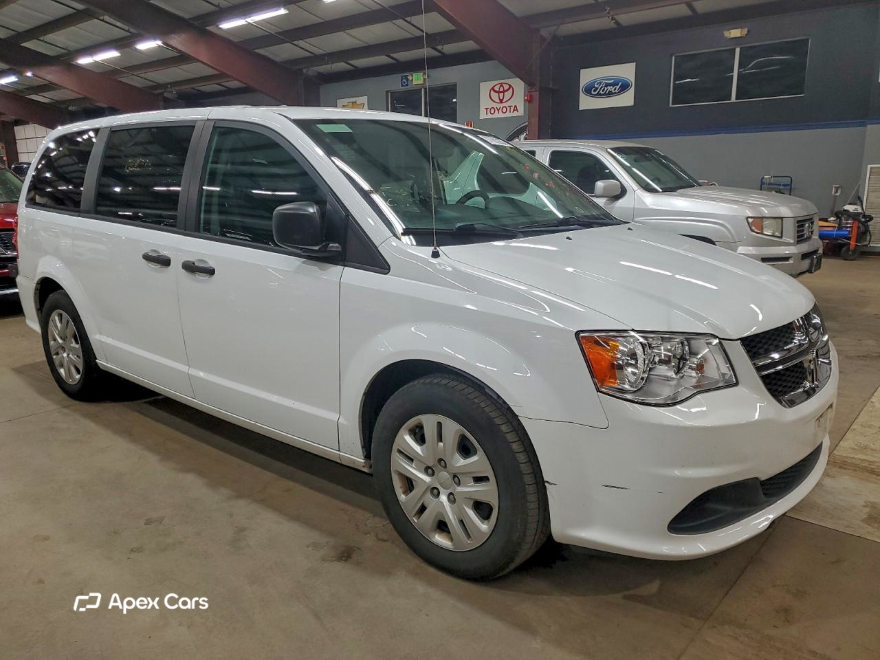 Dodge Caravan 2019