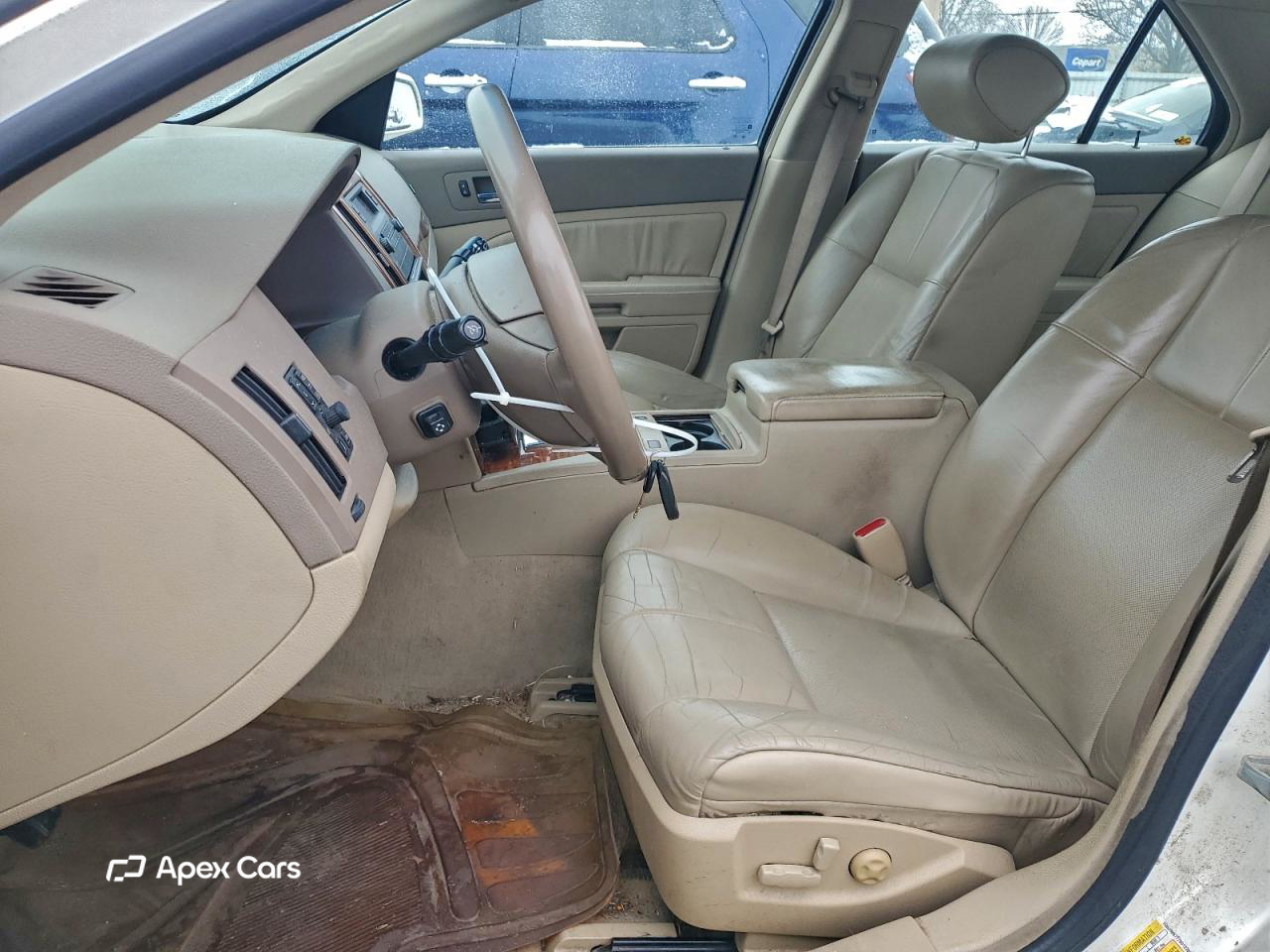 Cadillac STS 2006