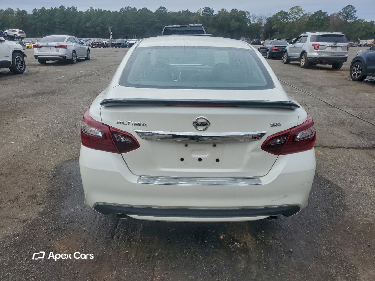 Nissan Altima 2017