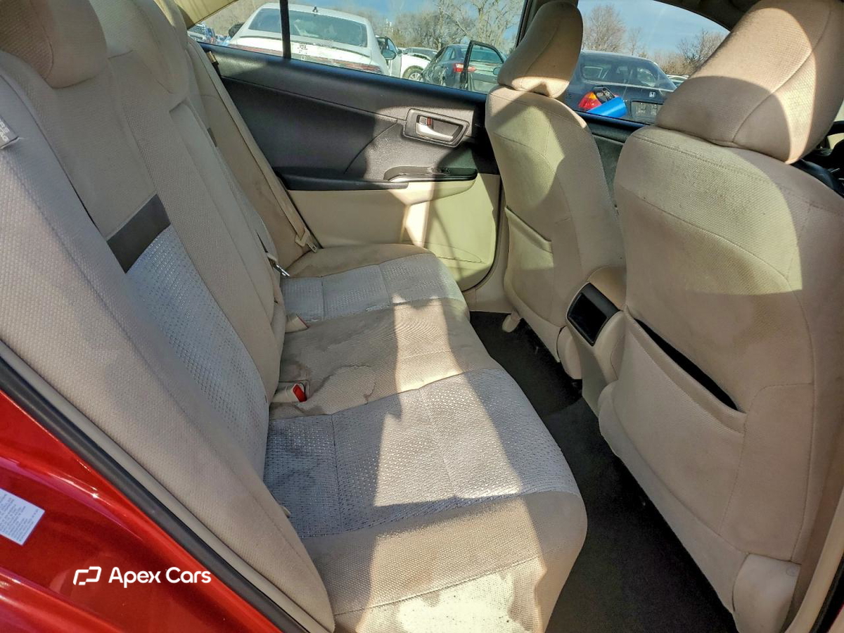 Toyota Camry 2012