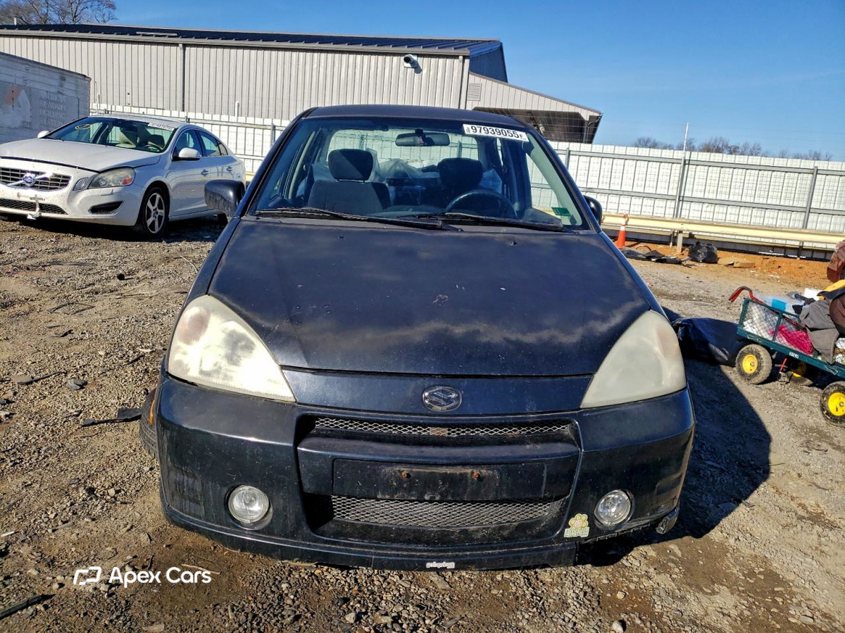 Suzuki Aerio 2003