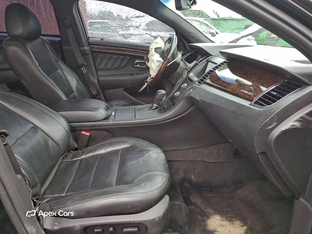Ford Taurus 2016