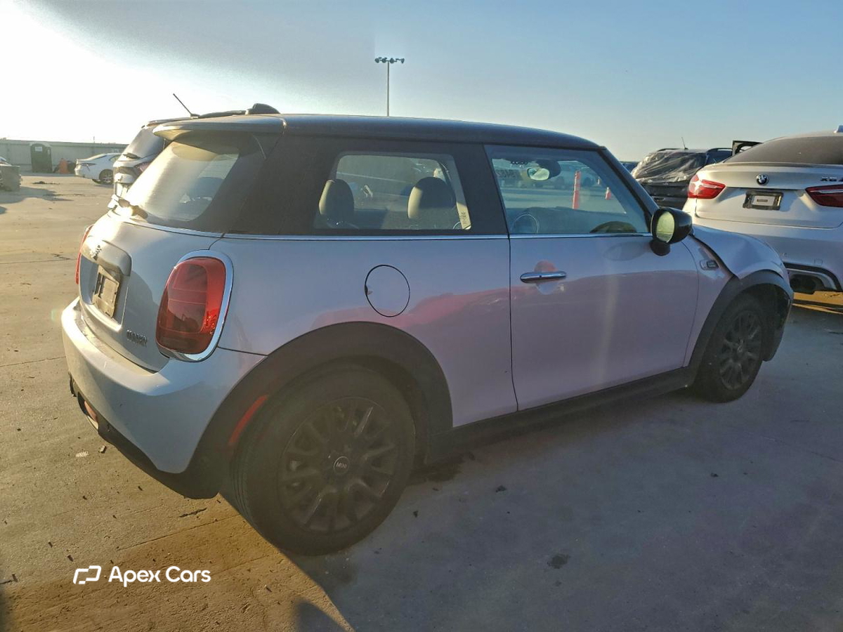 MINI Cooper 2021