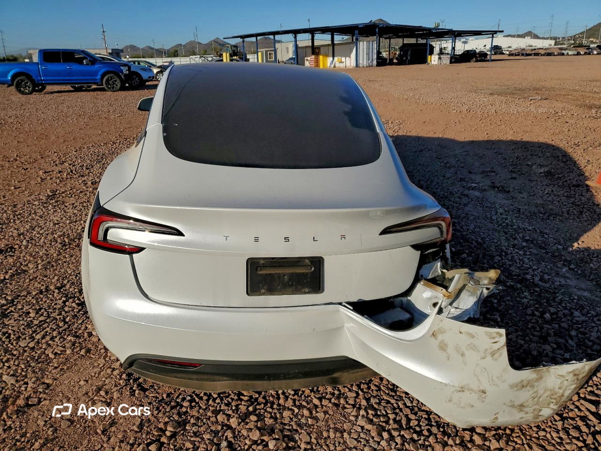 Tesla Model 3 2025