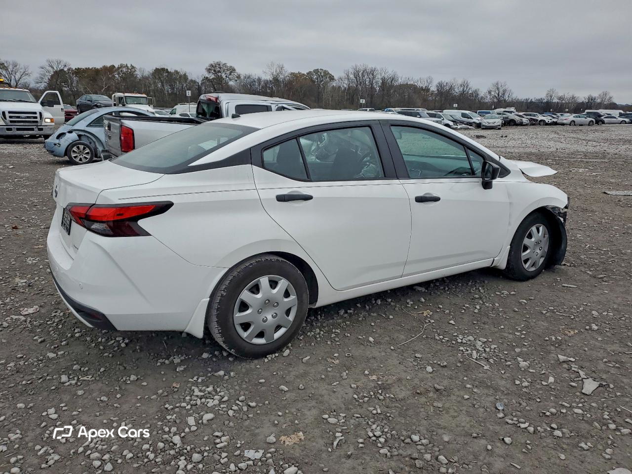 Nissan Versa 2021