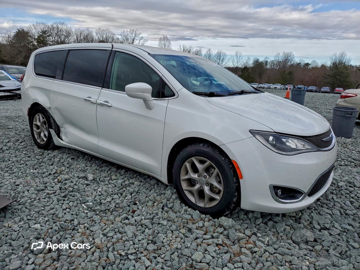 Chrysler Pacifica 2018