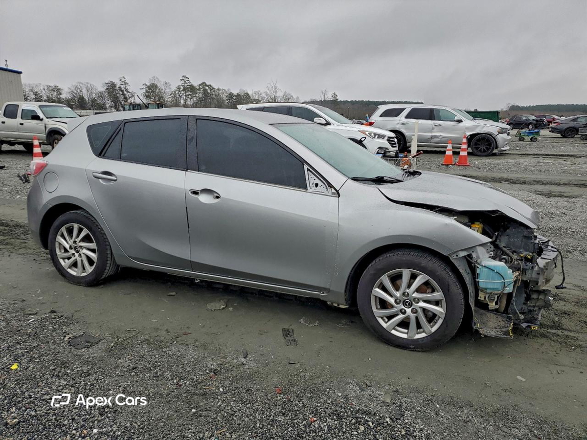 Mazda 3 2013