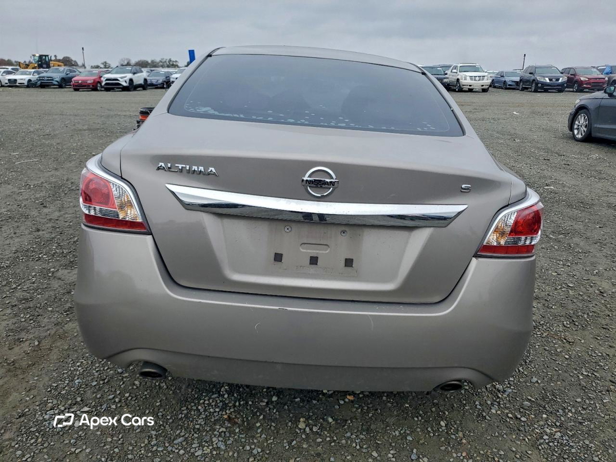 Nissan Altima 2015