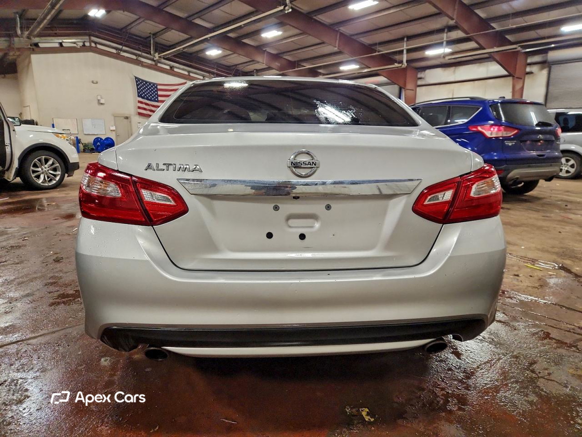 Nissan Altima 2017