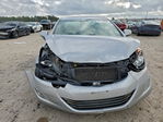 Hyundai Elantra 2012