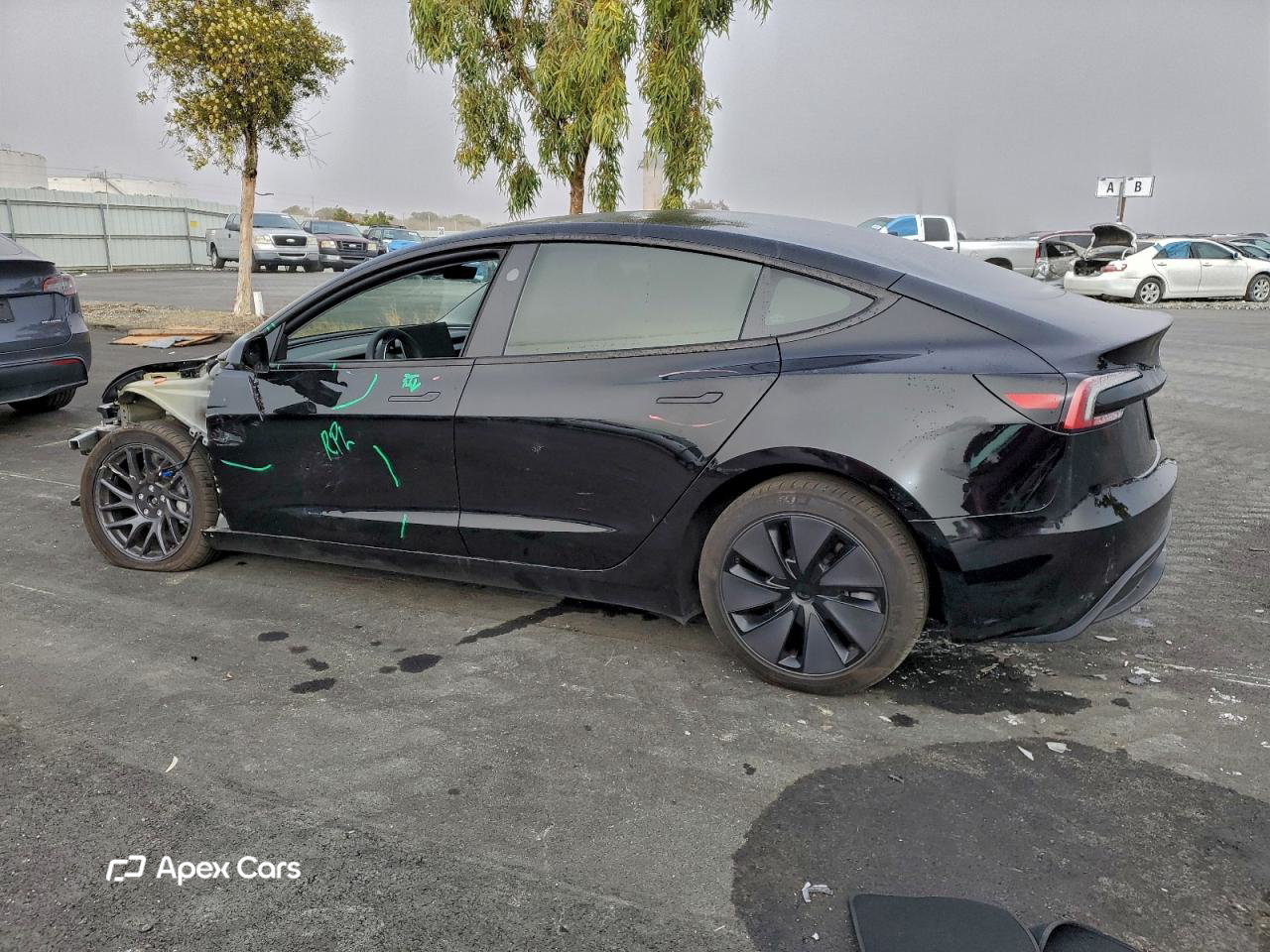 Tesla Model 3 2024