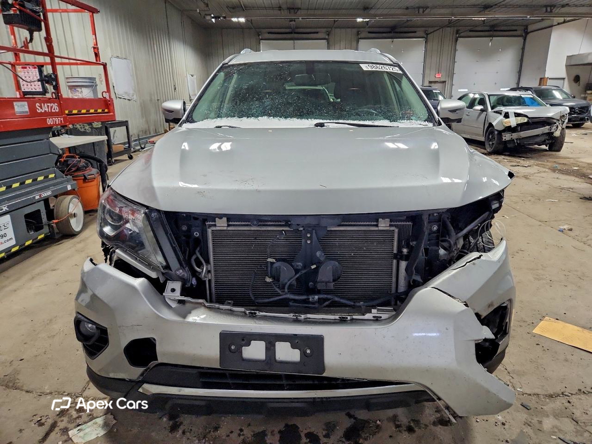 Nissan Pathfinder 2019