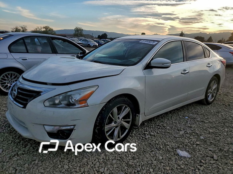 Nissan Altima 2015 - Image 1 of 12
