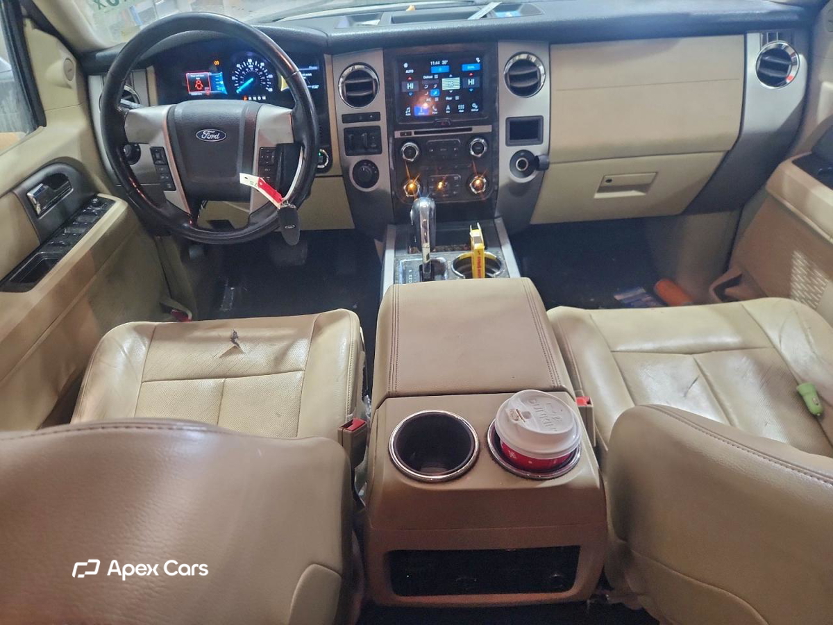Ford Expedition 2016