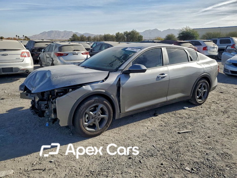 Kia K4 2025 - Image 1 of 13