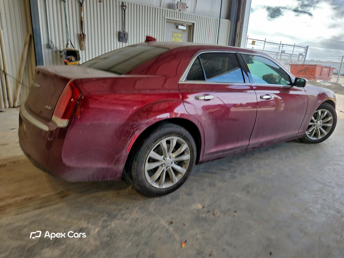 Chrysler 300 2019