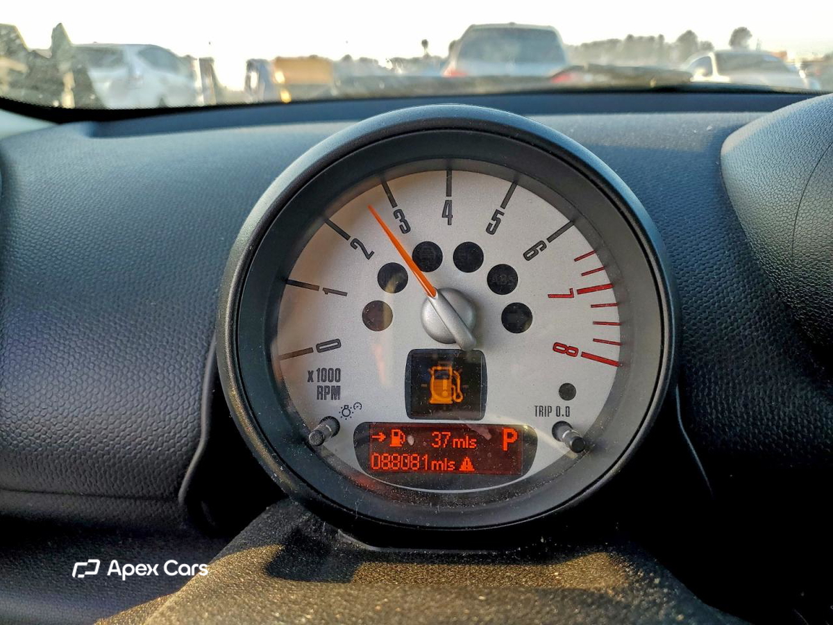 MINI Cooper 2013
