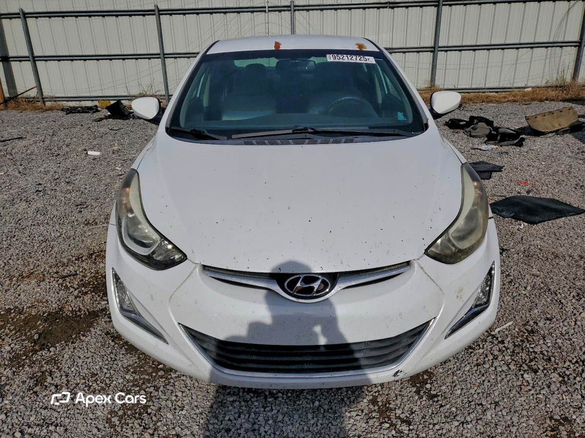 Hyundai Elantra 2016