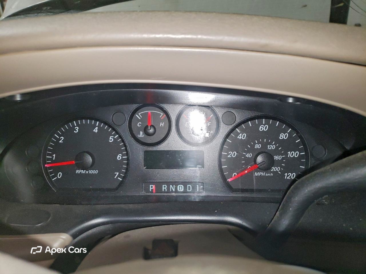 Ford Taurus 2004