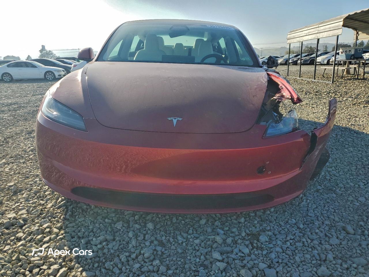 Tesla Model 3 2024