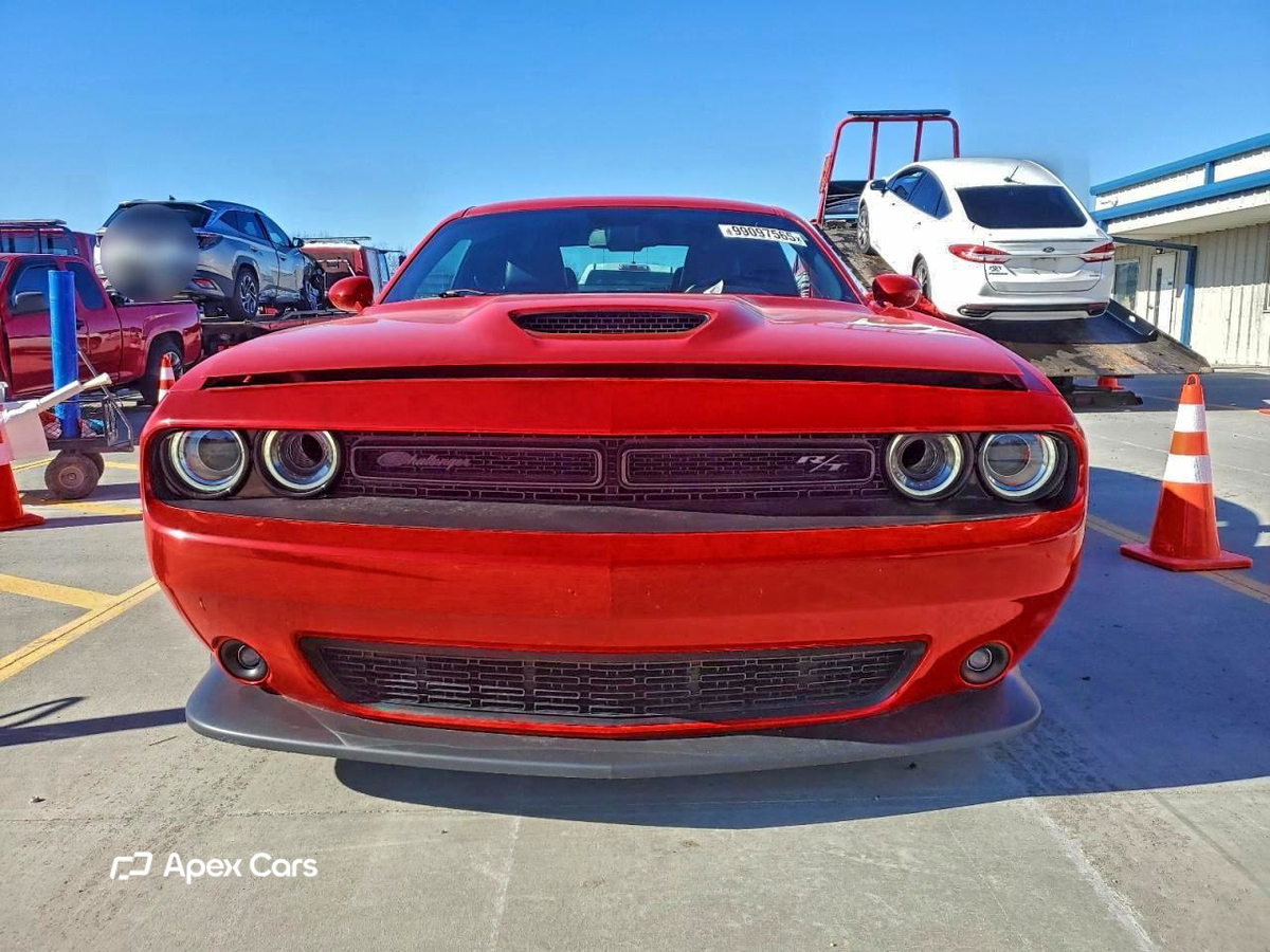 Dodge Challenger 2021