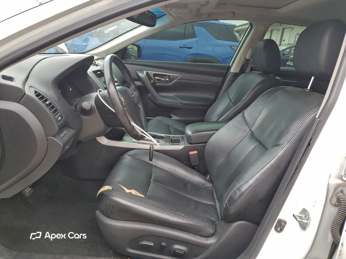 Nissan Altima 2015
