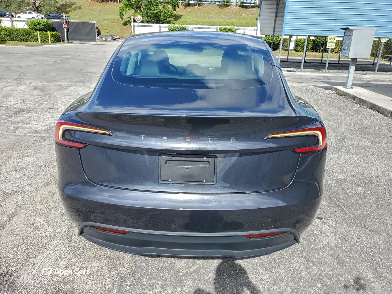 Tesla Model 3 2024