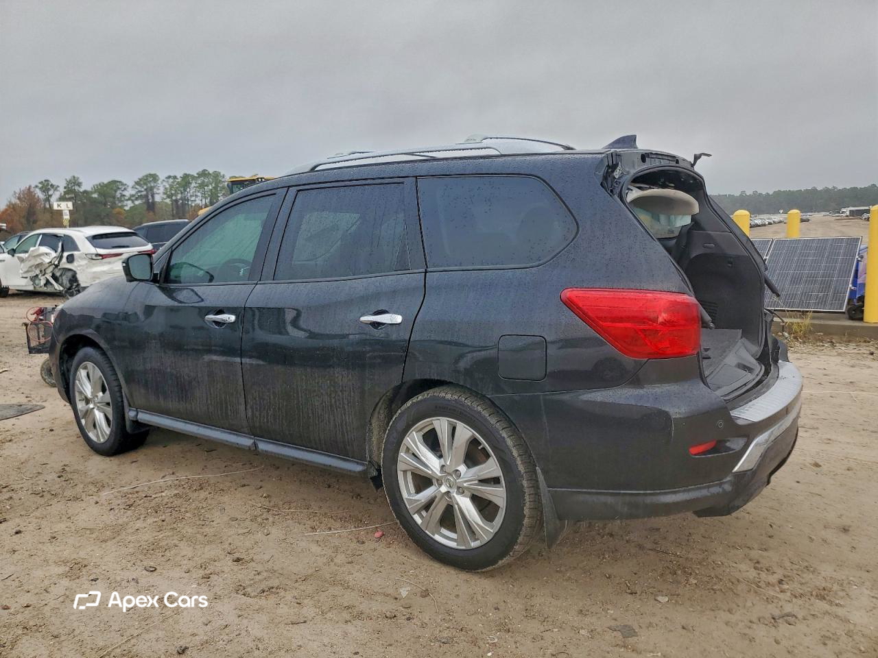 Nissan Pathfinder 2019