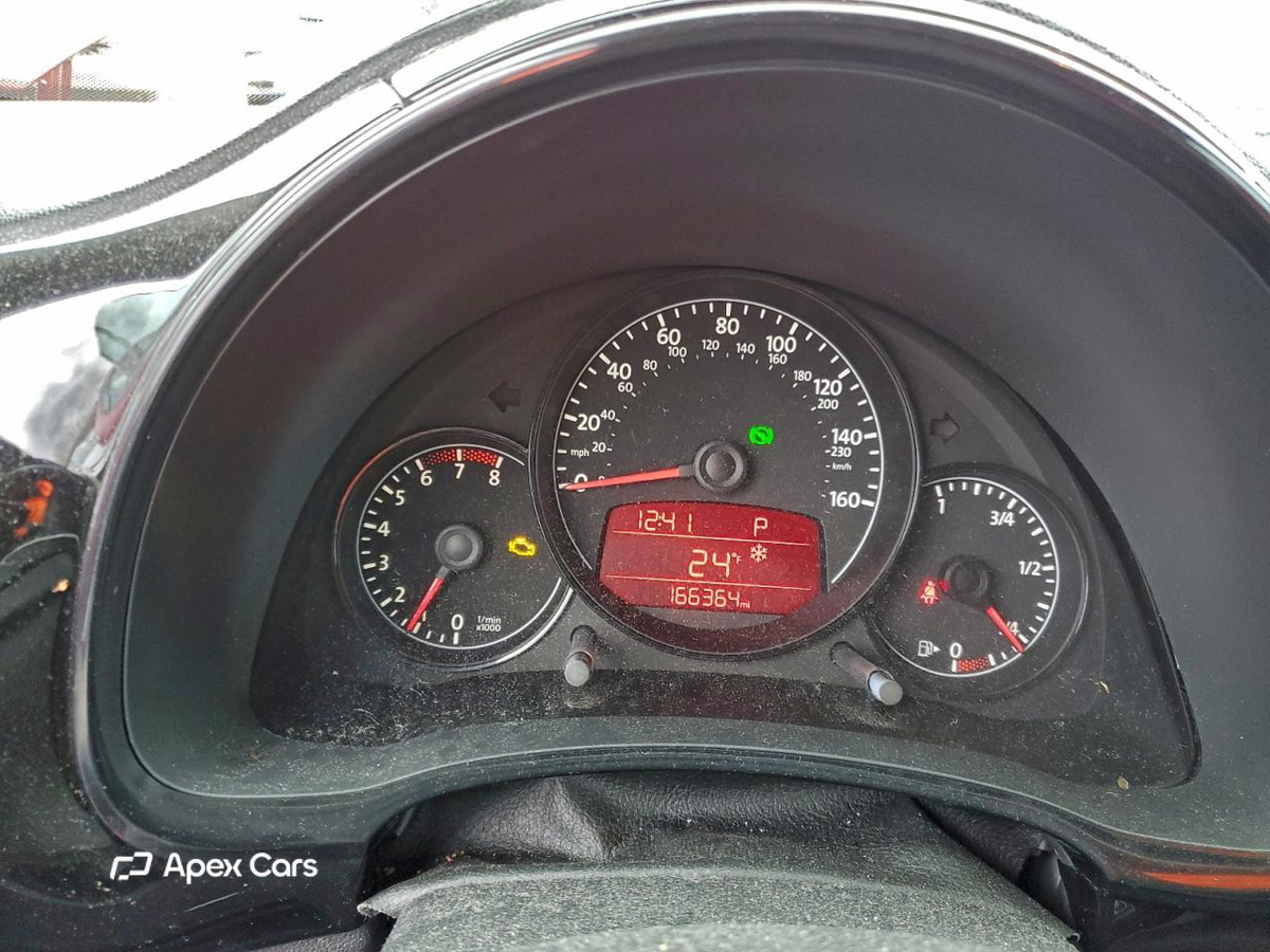 Volkswagen Beetle 2012