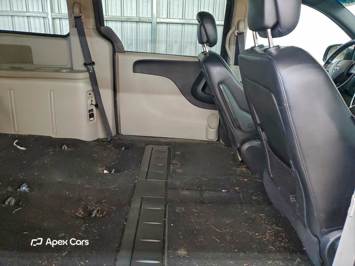 Dodge Caravan 2014