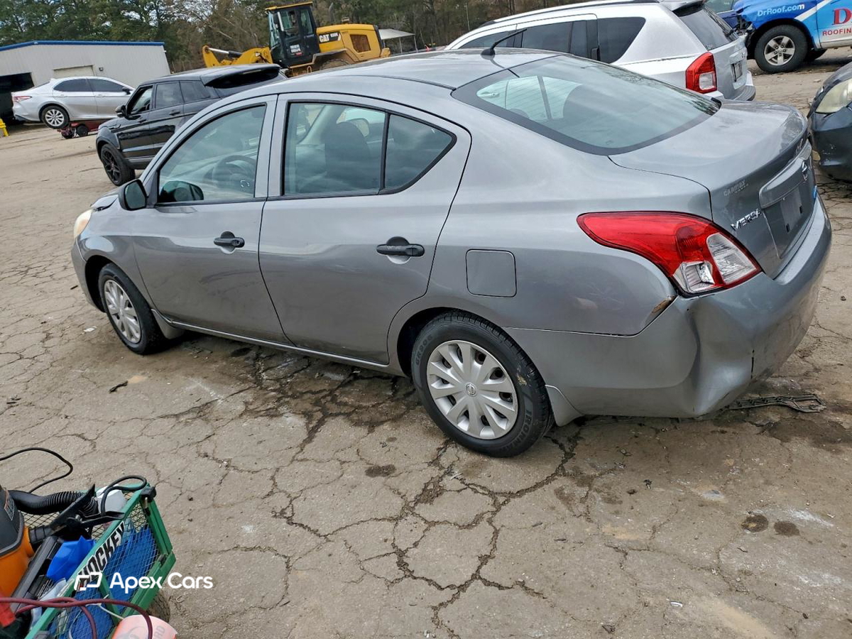 Nissan Versa 2012