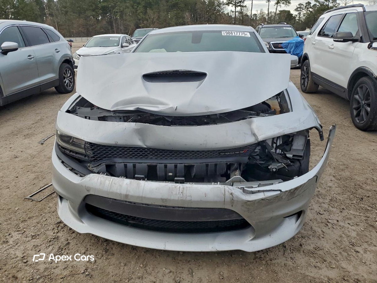 Dodge Charger 2021
