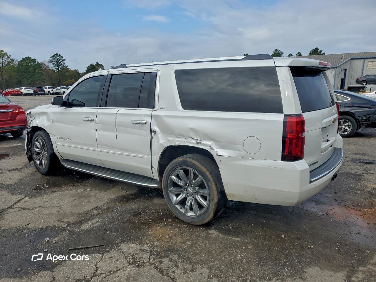 Chevrolet Suburban 2016