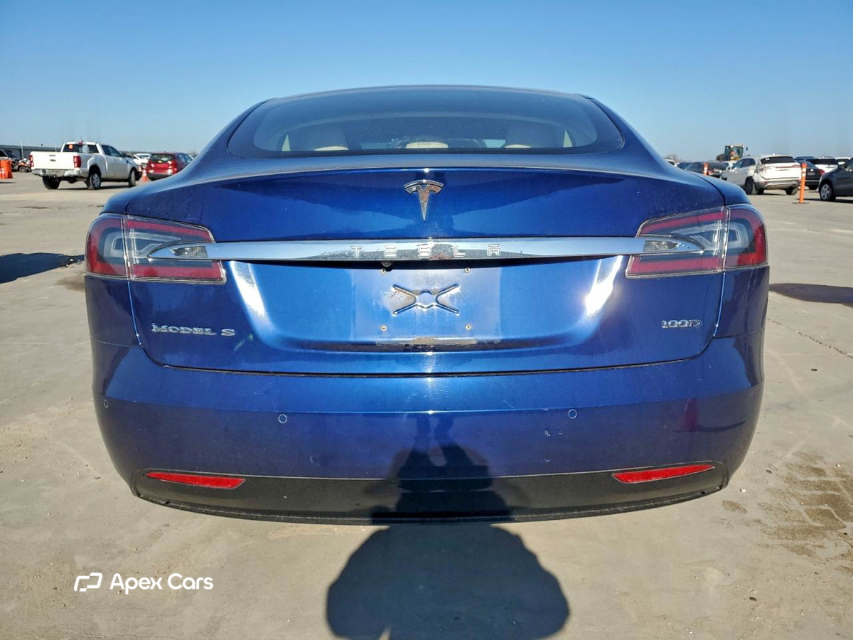 Tesla Model S 2018