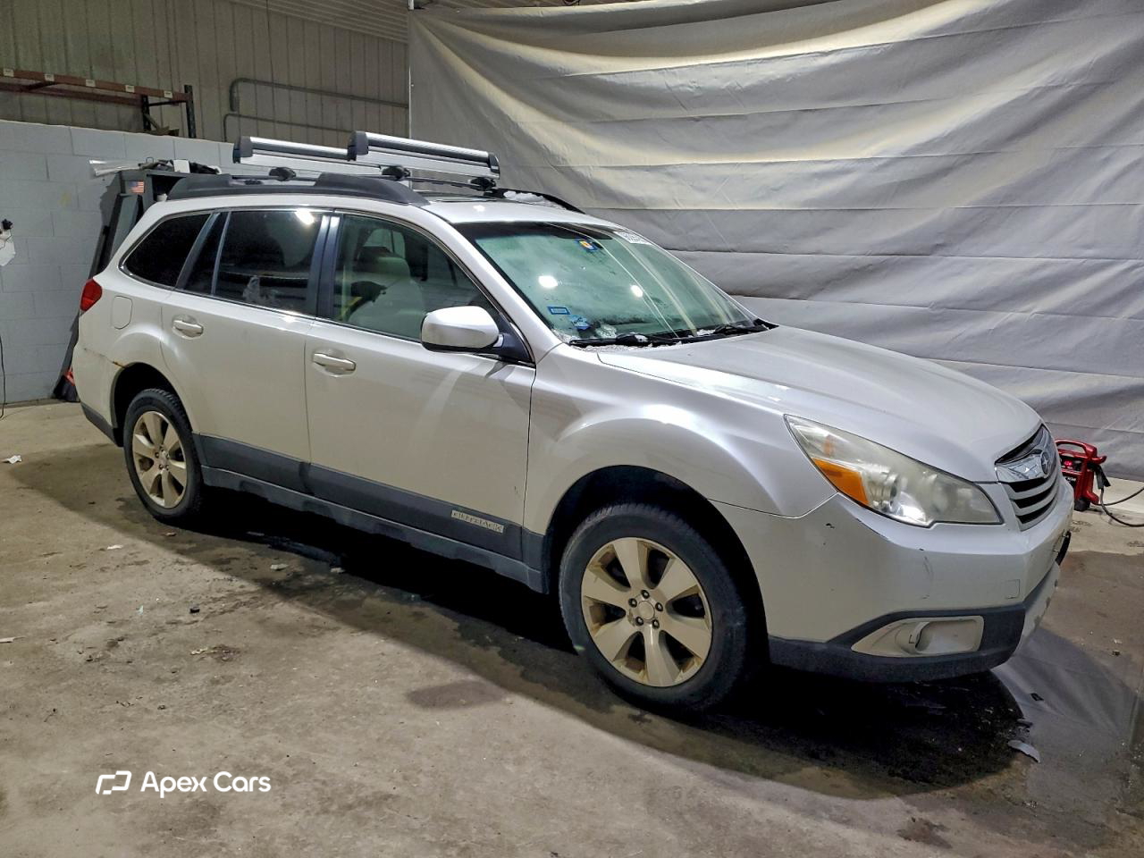 Subaru Outback 2011