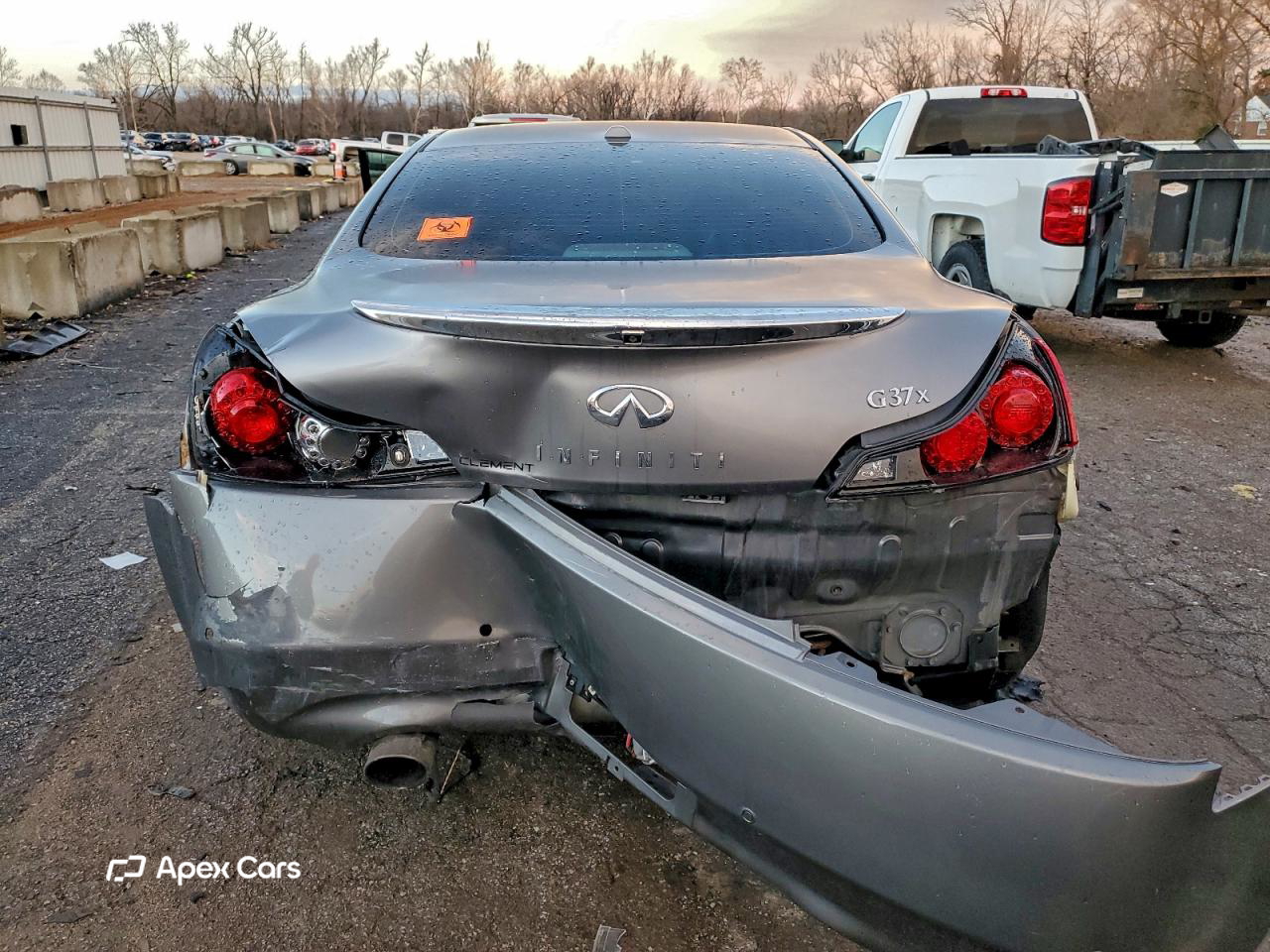 Infiniti G 2012