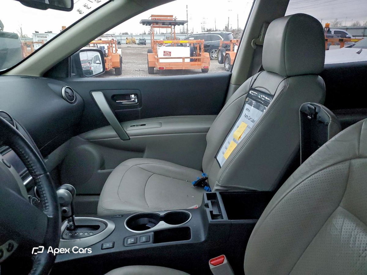 Nissan Rogue 2012