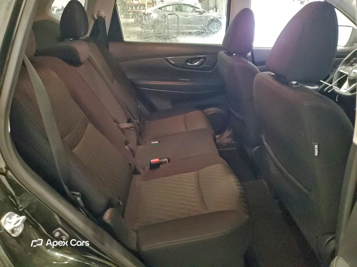 Nissan Rogue 2020