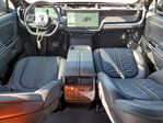 Rivian R1S 2025