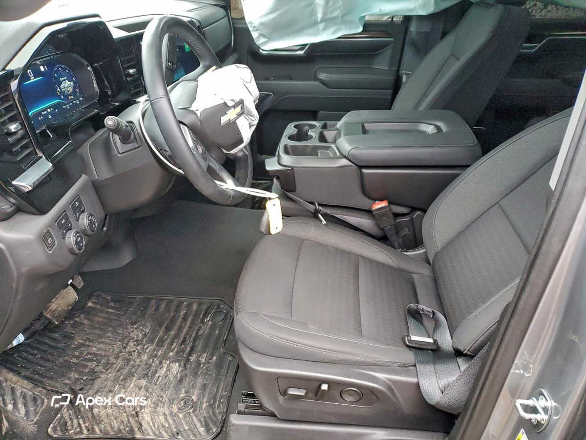 Chevrolet Silverado 2023