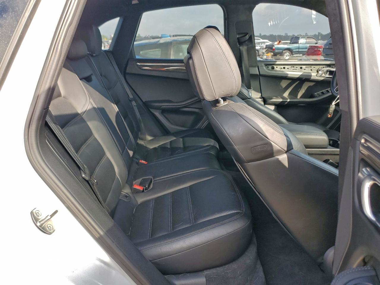Porsche Macan 2016