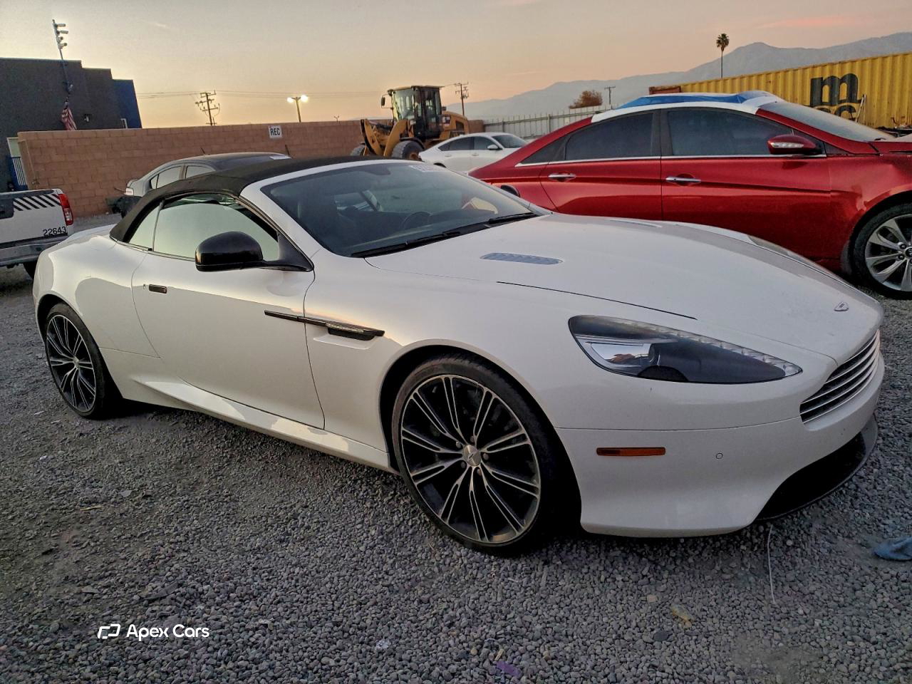 Aston Martin DB9 2015