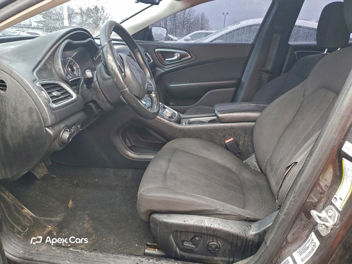 Chrysler 200 2015