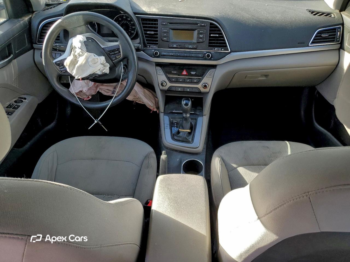 Hyundai Elantra 2017