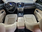 Chrysler 300 2022